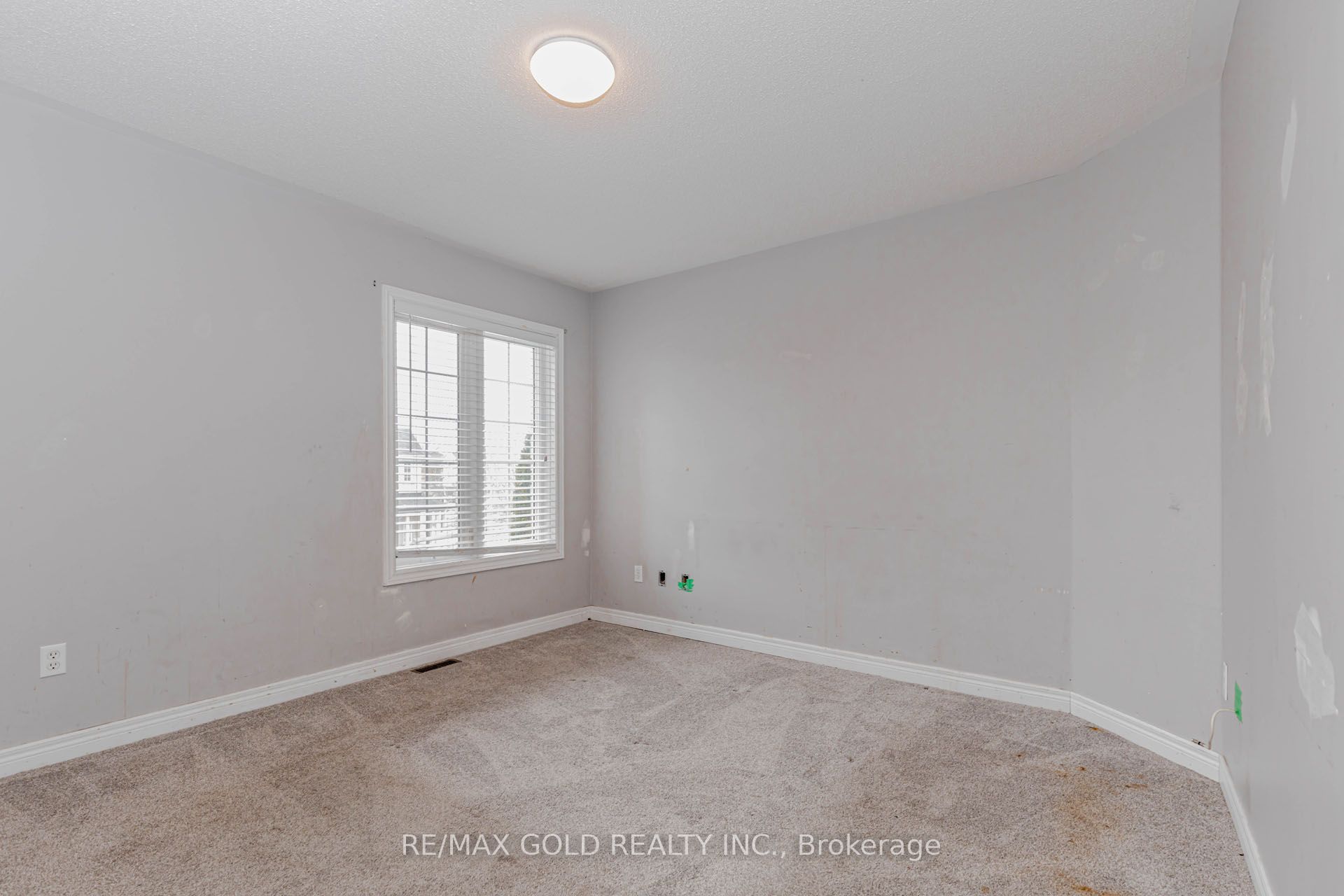 Photo 34 of 64 Mossgrove Crescent, Brampton, Northwest Sandalwood Parkway — HOMEH