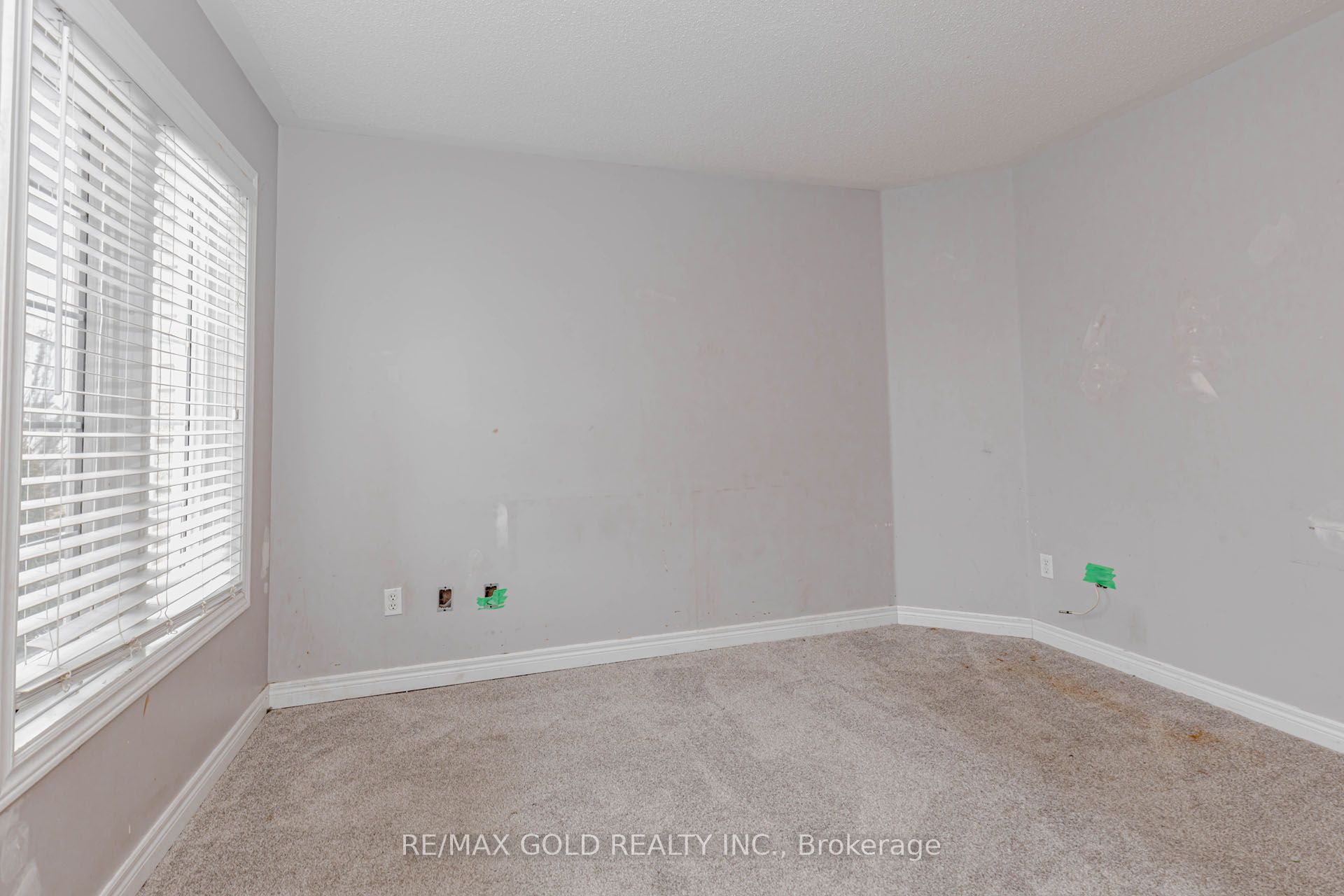 Photo 35 of 64 Mossgrove Crescent, Brampton, Northwest Sandalwood Parkway — HOMEH