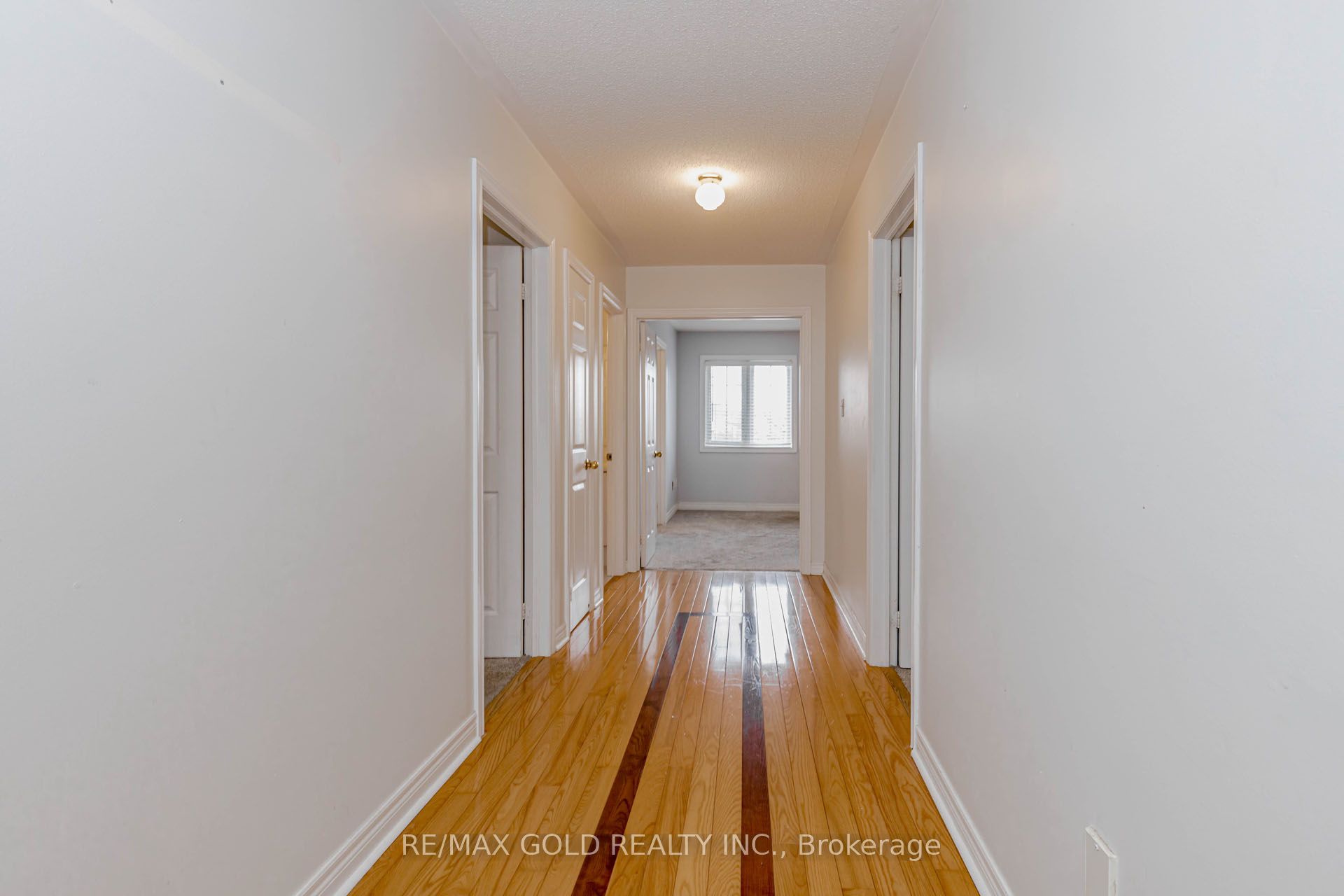 Photo 20 of 64 Mossgrove Crescent, Brampton, Northwest Sandalwood Parkway — HOMEH