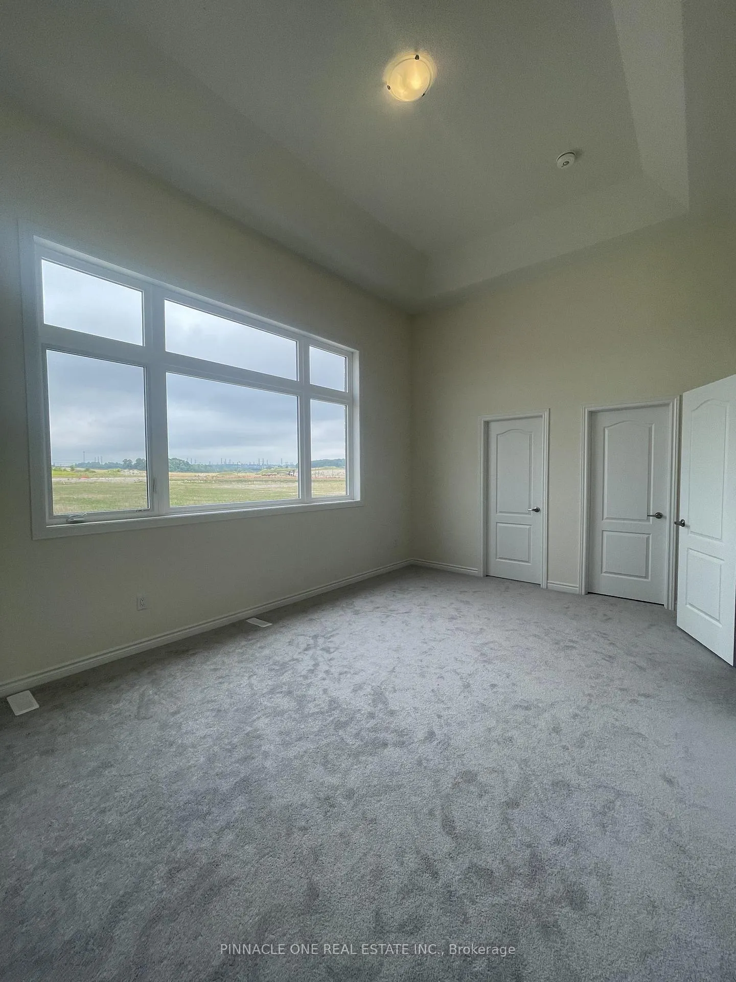 Photo 10 of 913 Rexton Drive, Oshawa, Kedron — HOMEH