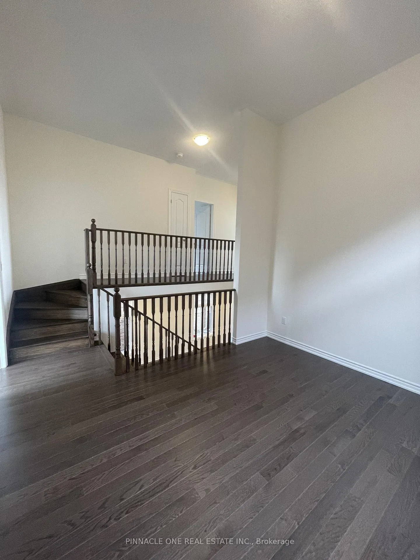 Photo 17 of 913 Rexton Drive, Oshawa, Kedron — HOMEH