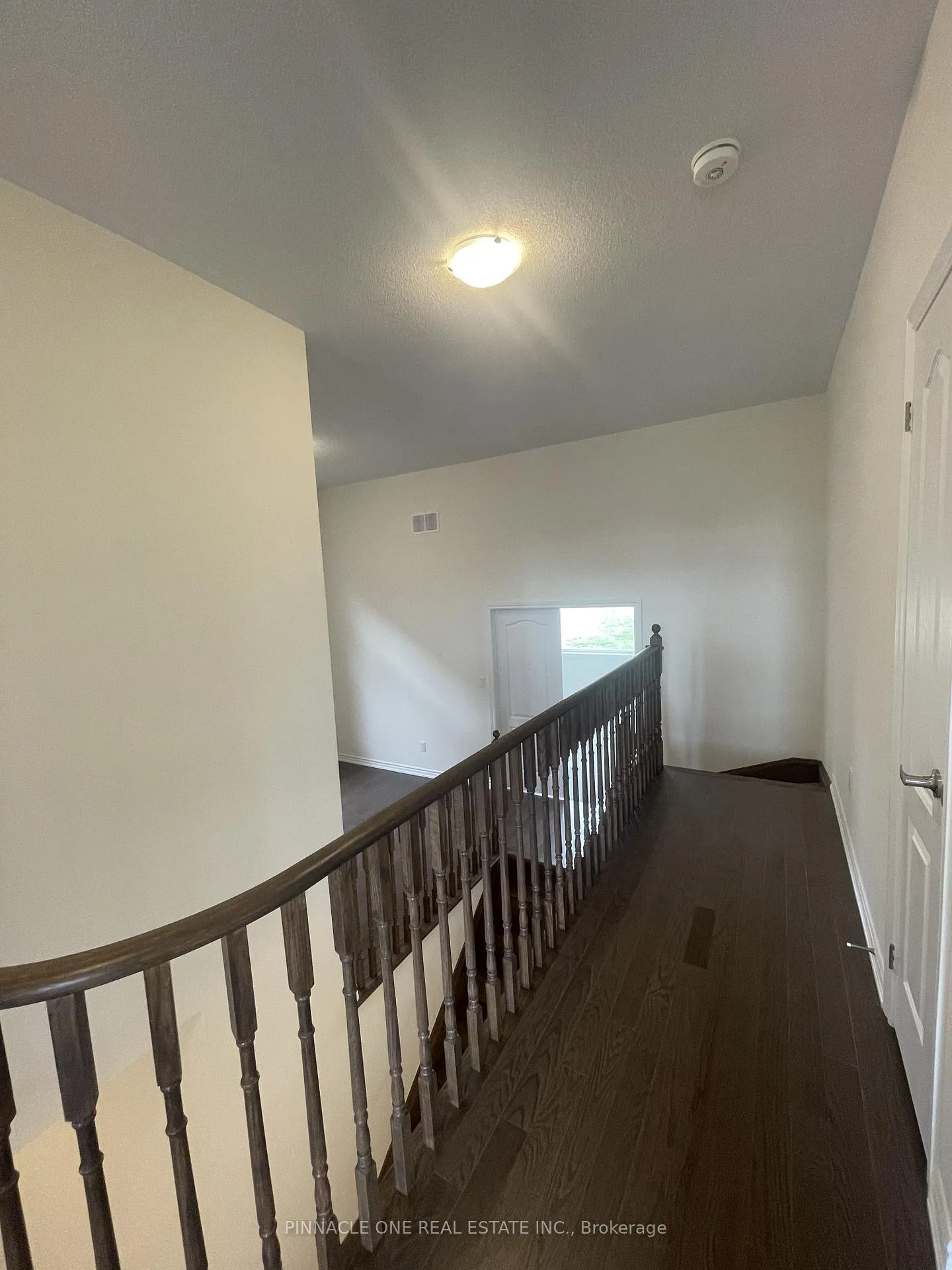 Photo 19 of 913 Rexton Drive, Oshawa, Kedron — HOMEH
