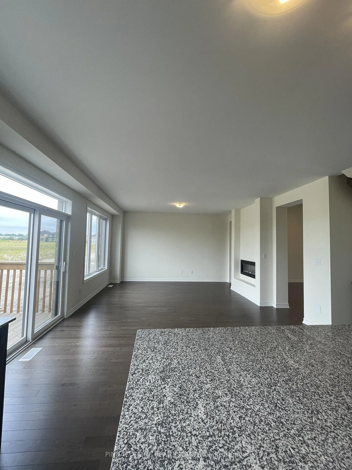 Photo 31 of 913 Rexton Drive, Oshawa, Kedron — HOMEH