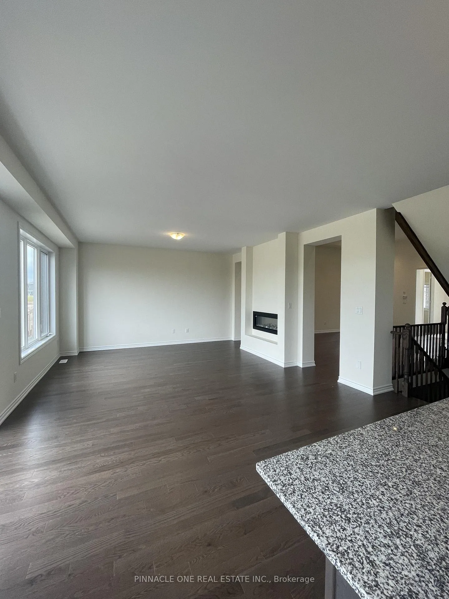 Photo 33 of 913 Rexton Drive, Oshawa, Kedron — HOMEH