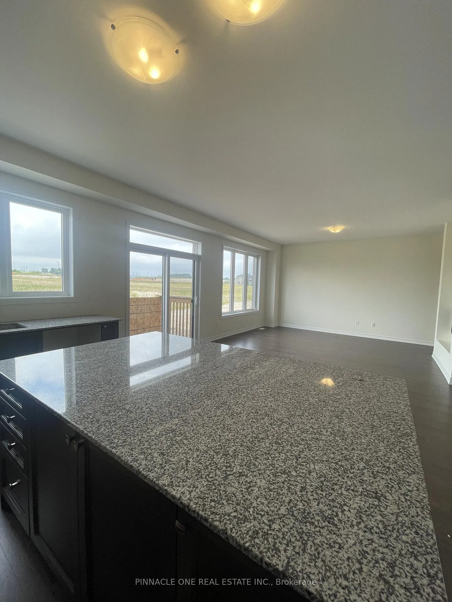 Photo 36 of 913 Rexton Drive, Oshawa, Kedron — HOMEH