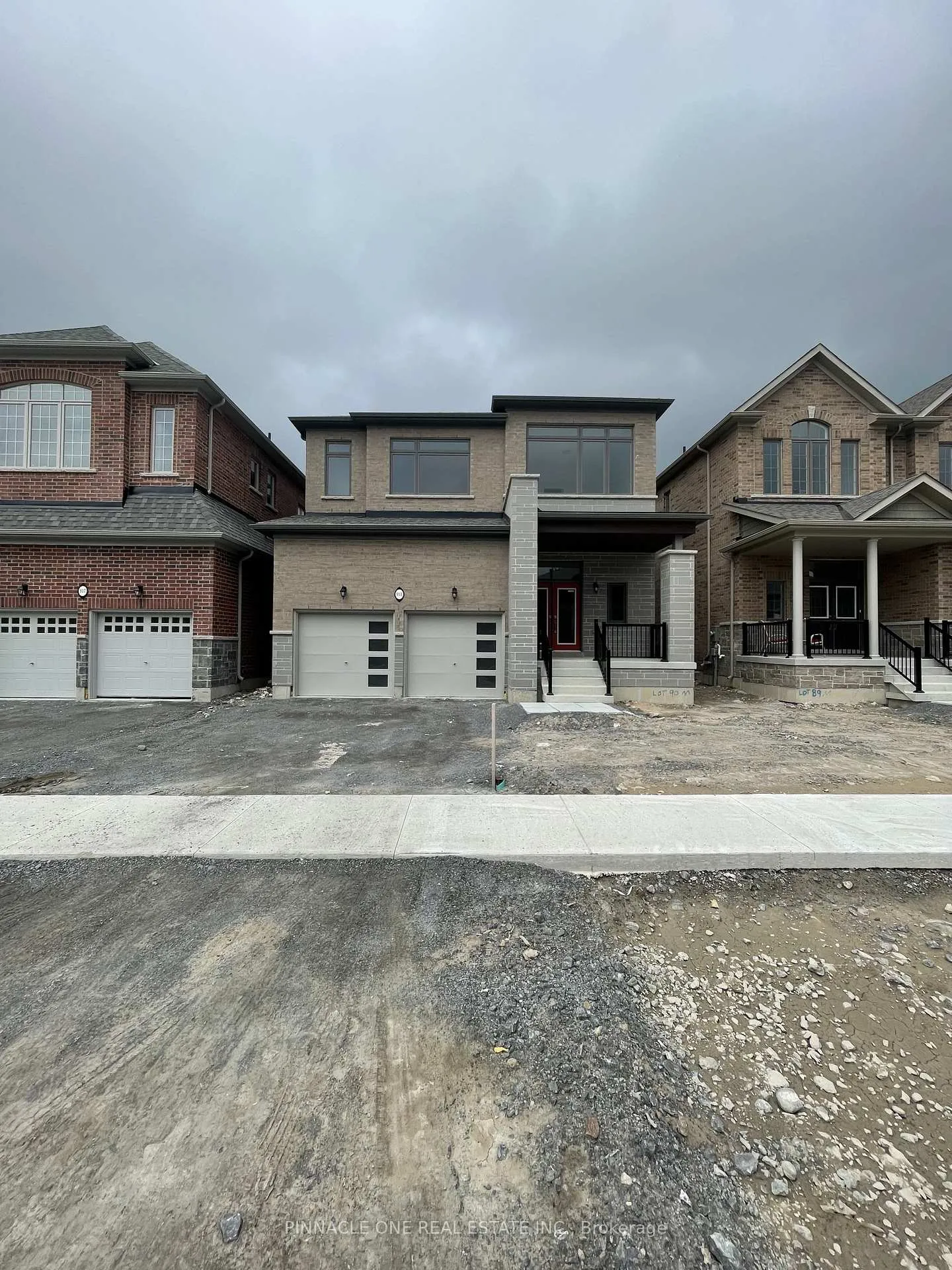 Photo 46 of 913 Rexton Drive, Oshawa, Kedron — HOMEH