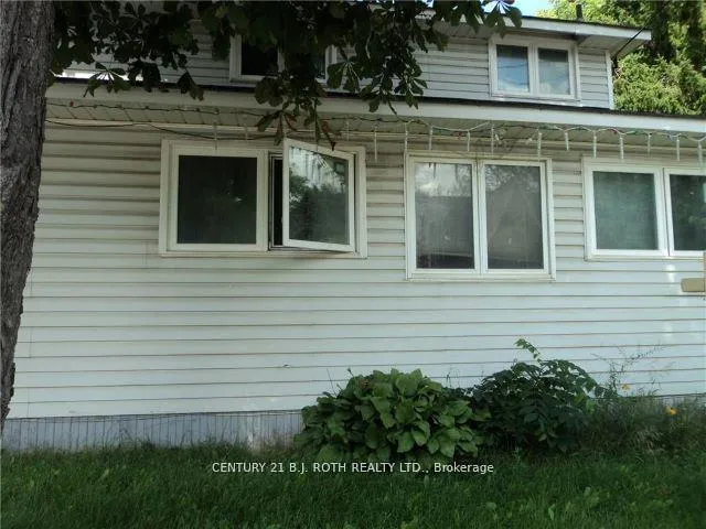 Photo 3 of 136 Barrie Road, Orillia — HOMEH