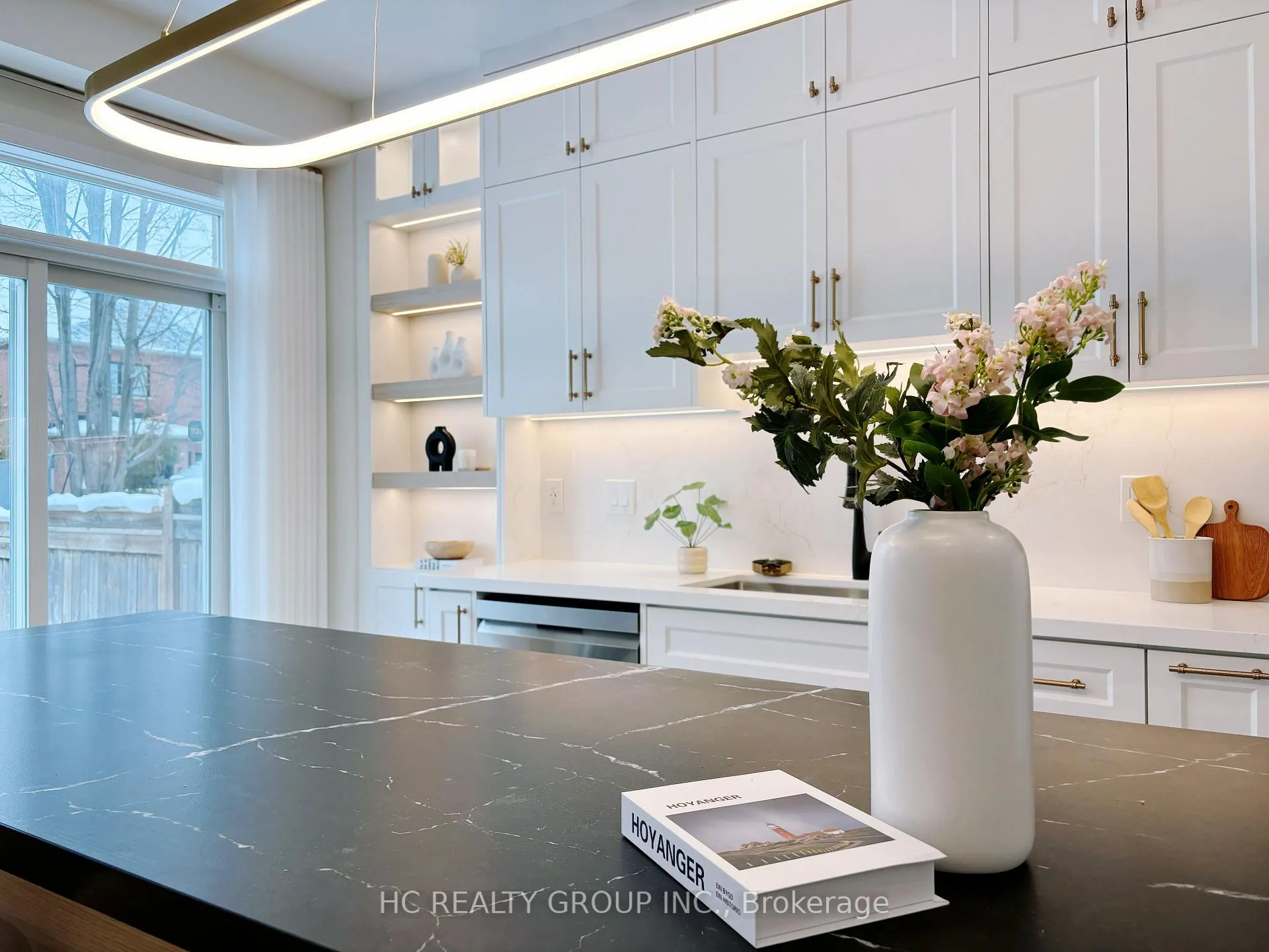 Photo 13 of 43 Sedgeway Heights, Vaughan, Vellore Village — HOMEH