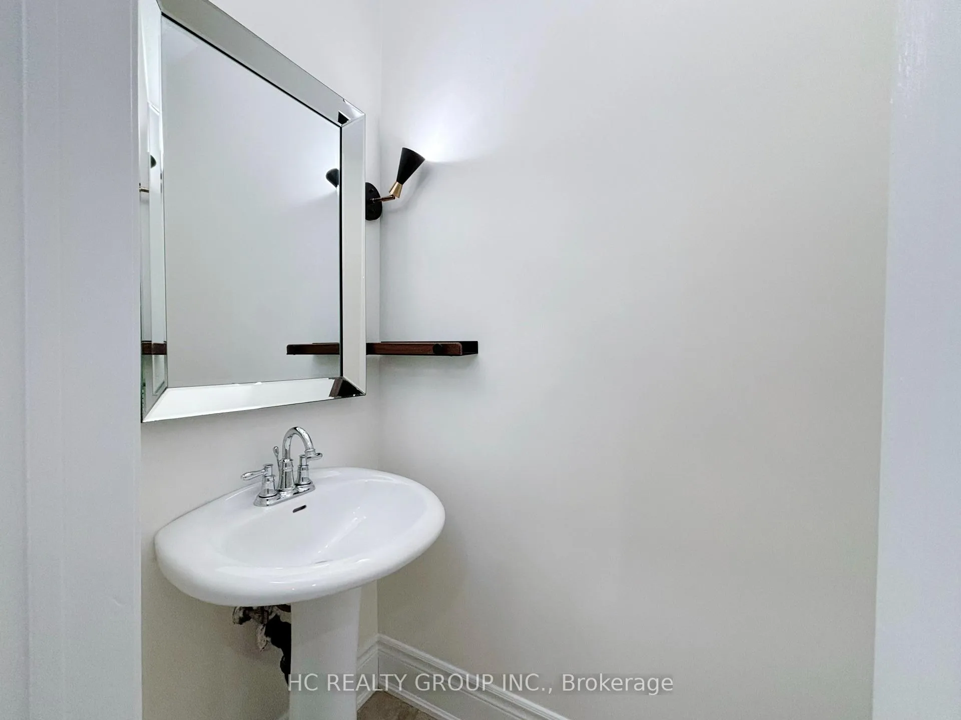 Photo 36 of 43 Sedgeway Heights, Vaughan, Vellore Village — HOMEH