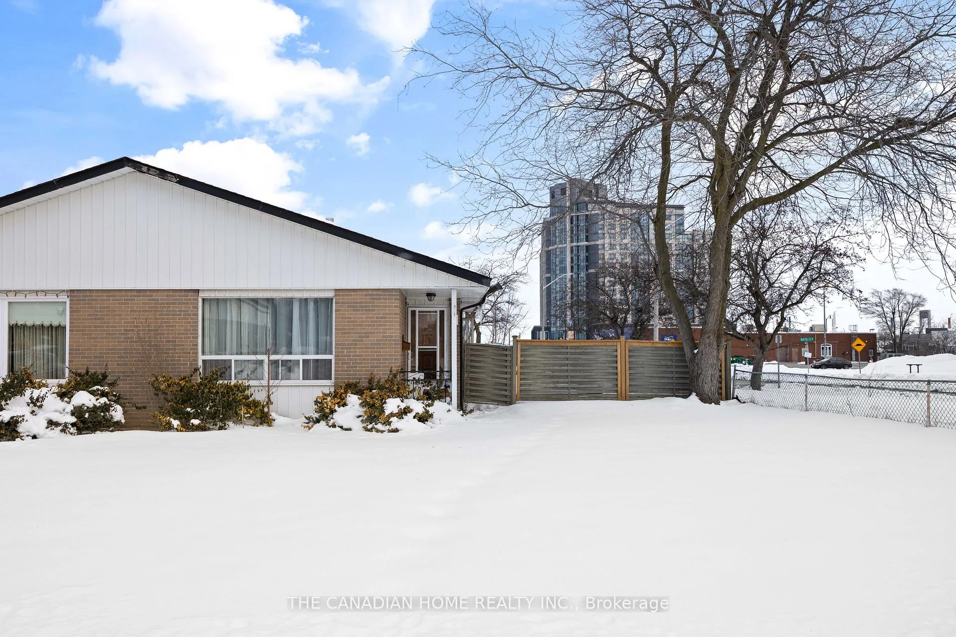 Photo 2 of 1 Archdekin Drive, Brampton, Madoc — HOMEH