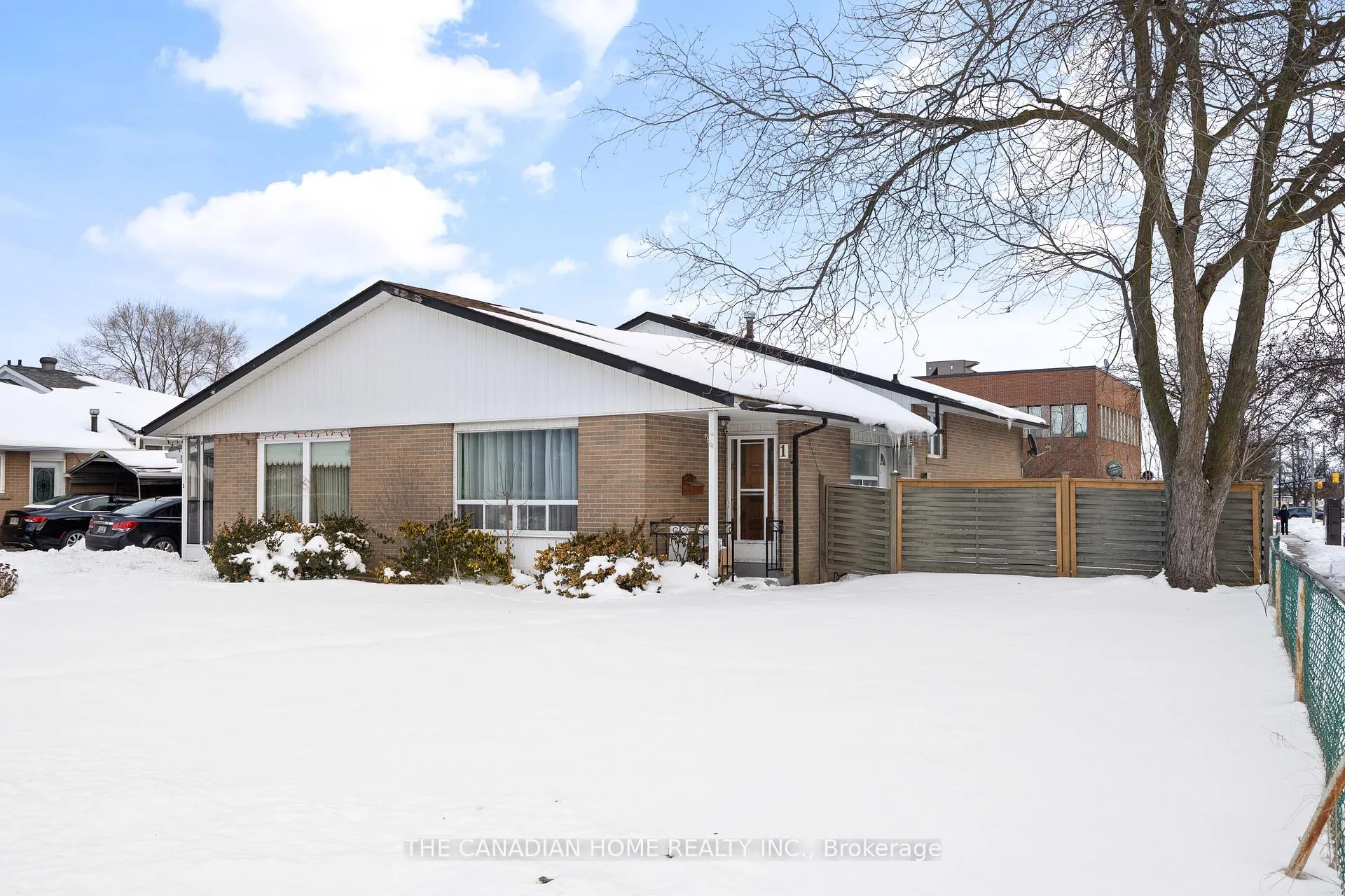 Photo 3 of 1 Archdekin Drive, Brampton, Madoc — HOMEH