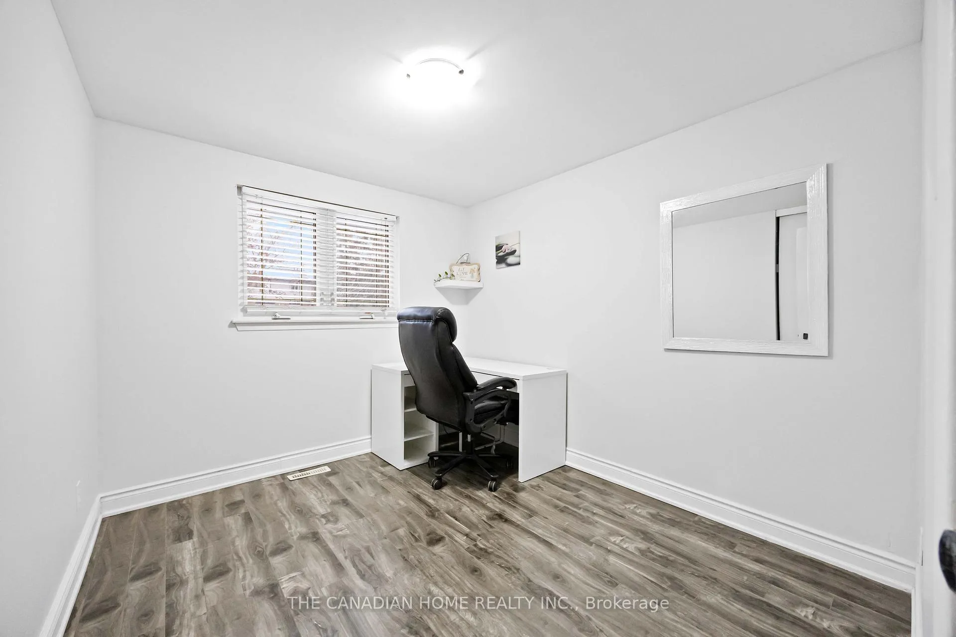 Photo 14 of 1 Archdekin Drive, Brampton, Madoc — HOMEH