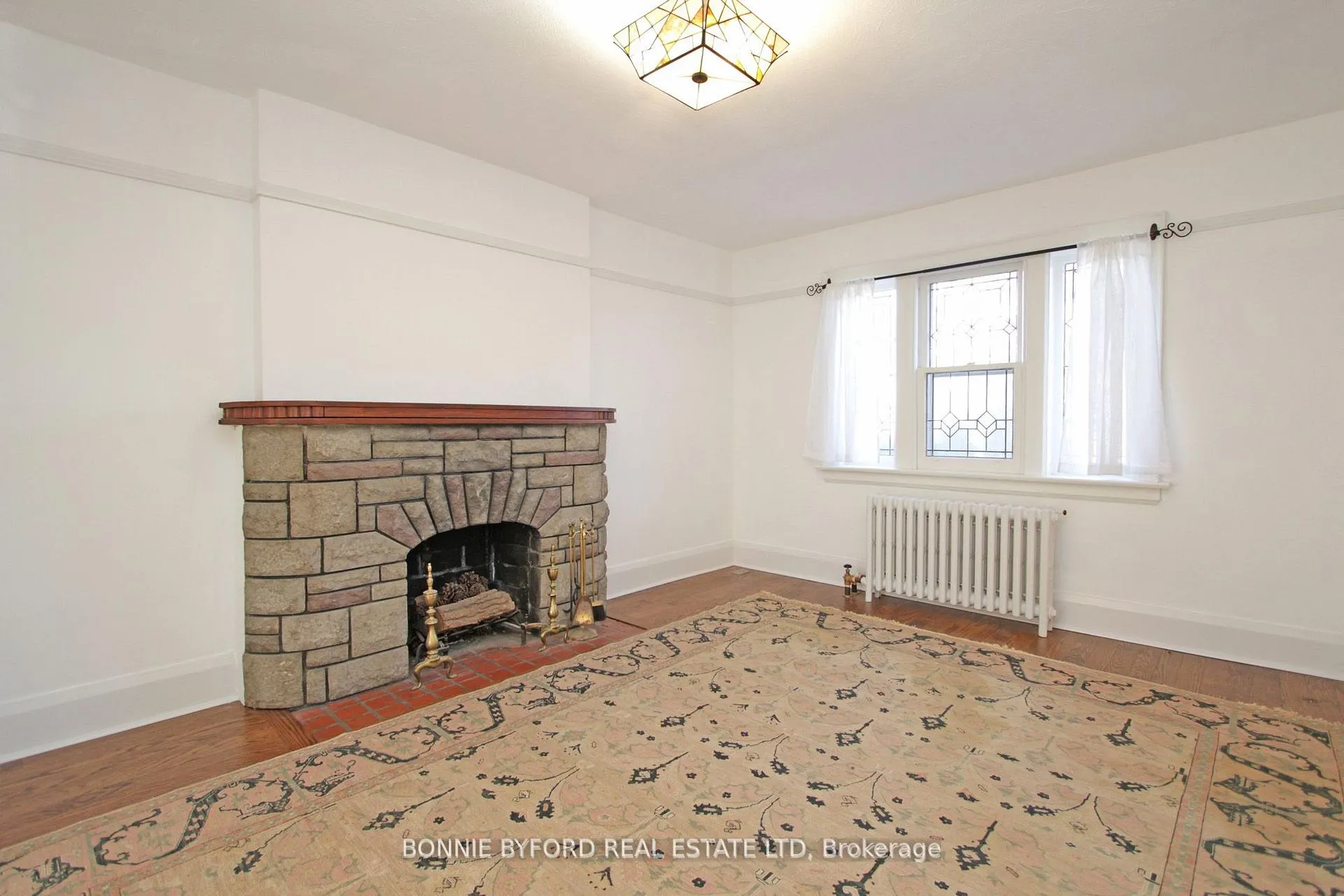 Photo 6 of 202 Airdrie Road, Toronto, Leaside — HOMEH