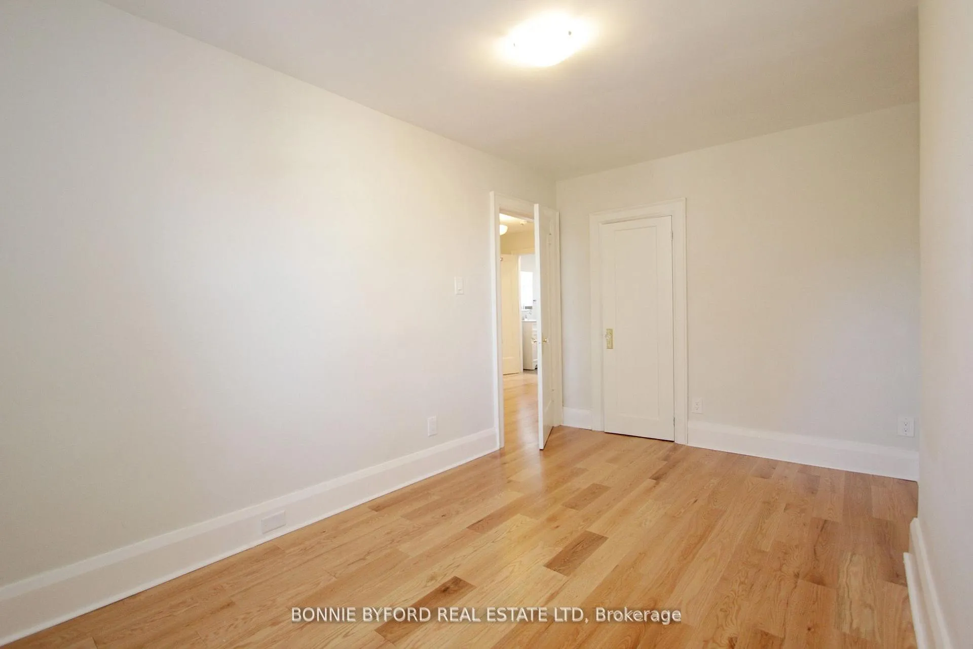 Photo 23 of 202 Airdrie Road, Toronto, Leaside — HOMEH
