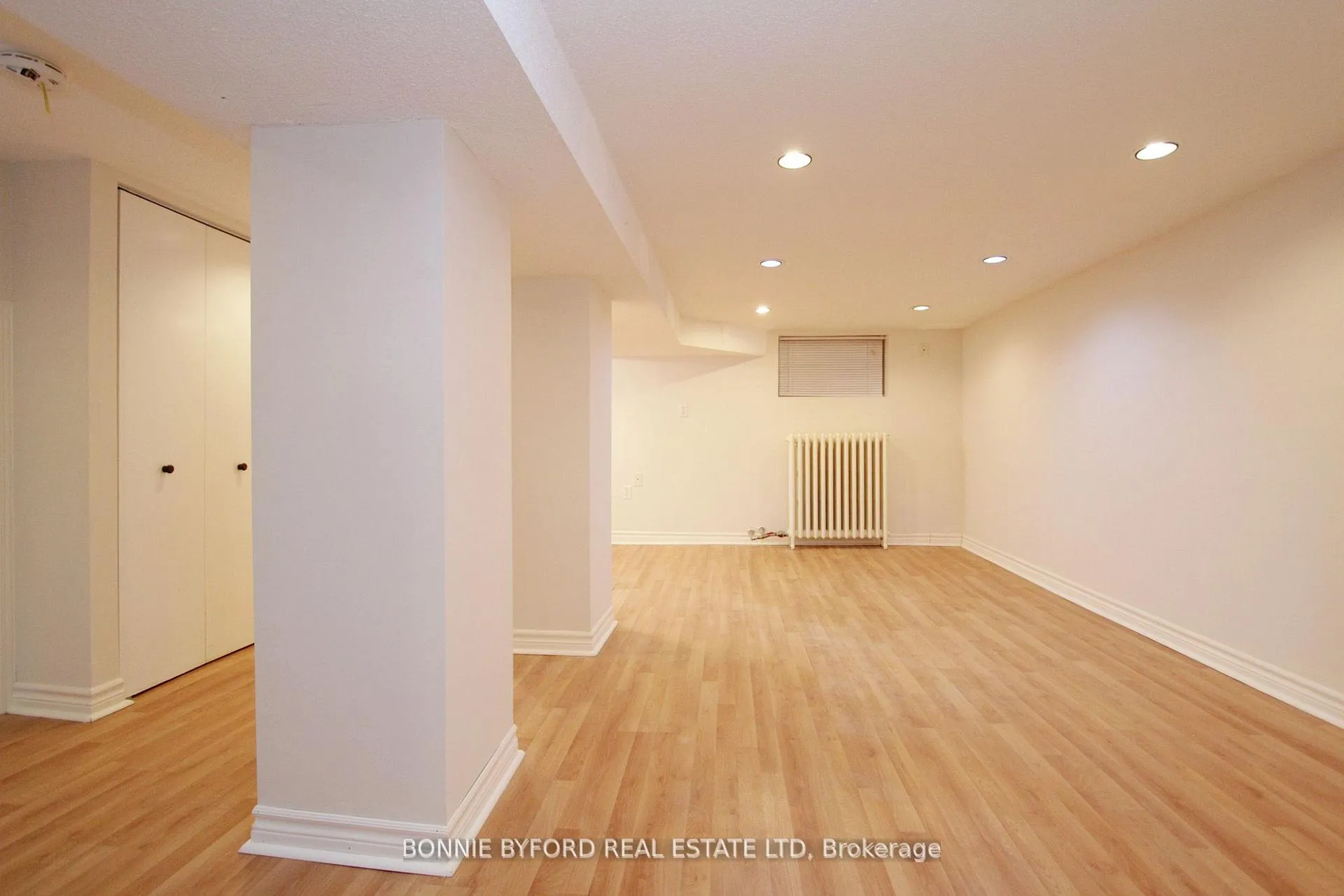 Photo 31 of 202 Airdrie Road, Toronto, Leaside — HOMEH