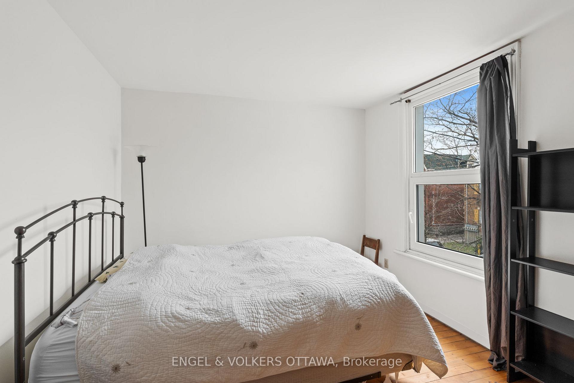Photo 15 of 95 Goulburn Avenue, Ottawa, Sandy Hill — HOMEH