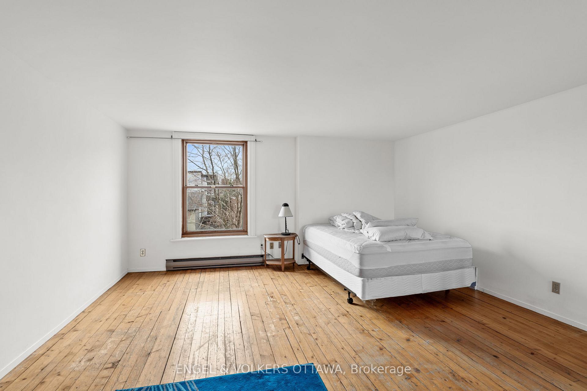 Photo 21 of 95 Goulburn Avenue, Ottawa, Sandy Hill — HOMEH