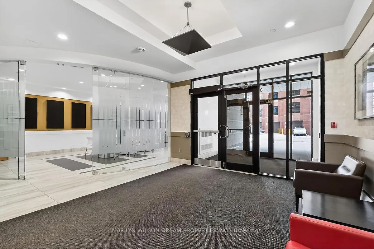 Photo 5 of Unit 906, 330 Loretta Avenue S, Ottawa, West Centre Town — HOMEH