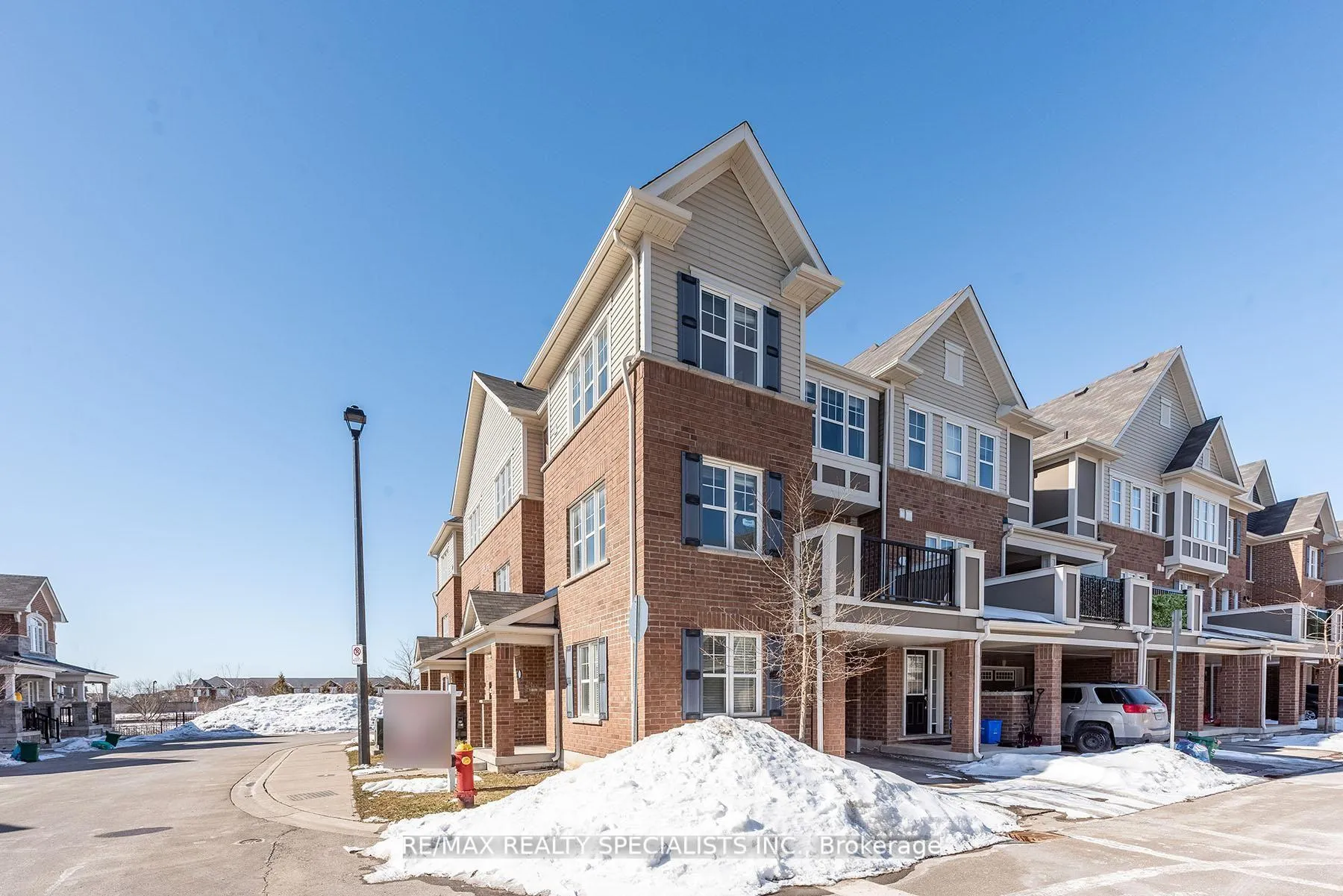 Photo 2 of Unit 51, 1000 Asleton Boulevard, Milton, Willmott — HOMEH