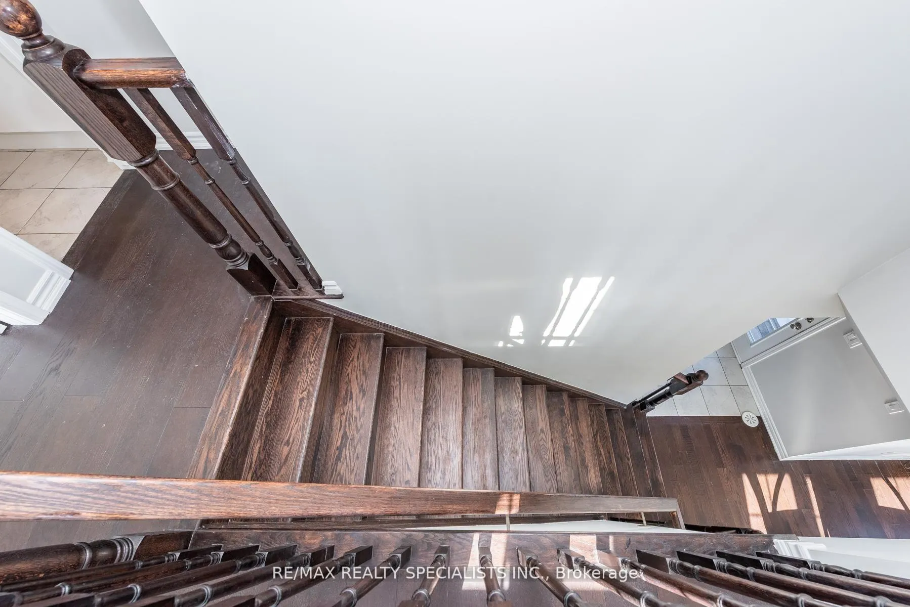 Photo 9 of Unit 51, 1000 Asleton Boulevard, Milton, Willmott — HOMEH