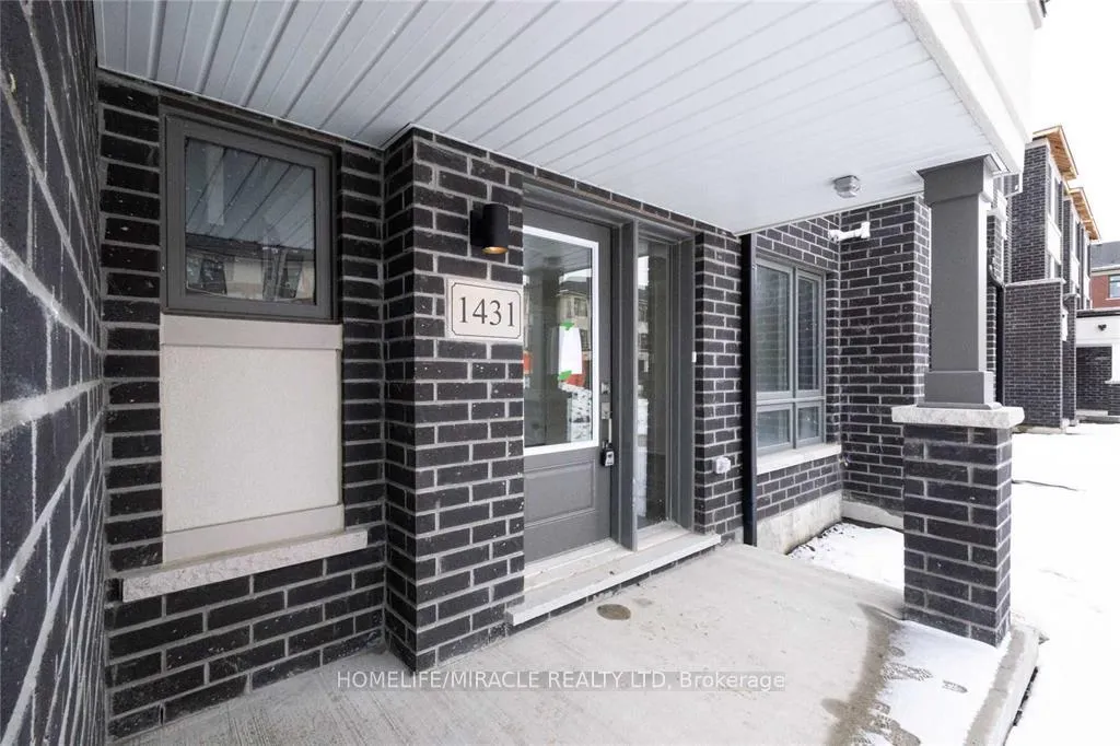 Photo 3 of 1431 Bradenton Path, Oshawa, Eastdale — HOMEH