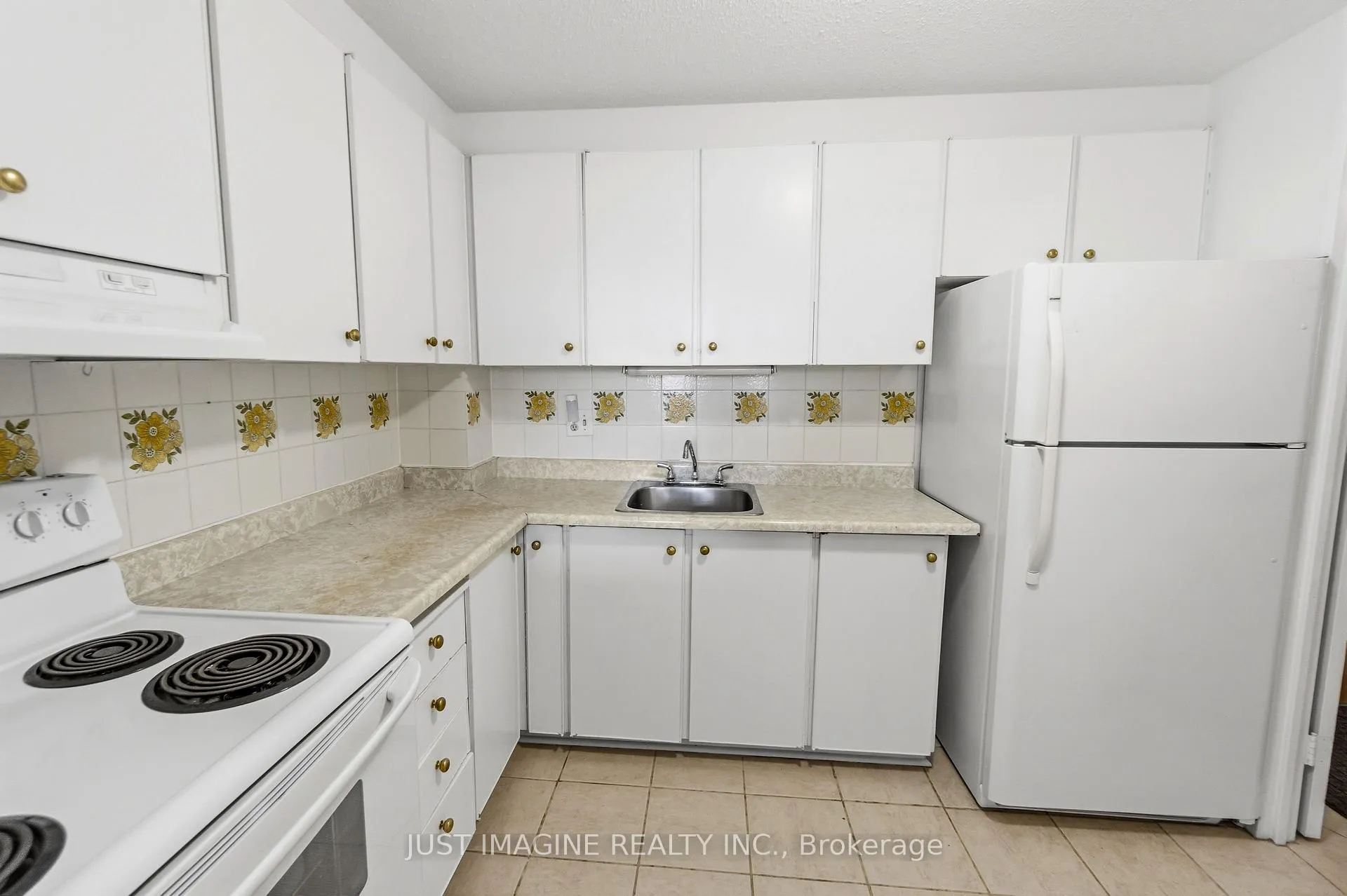Photo 11 of Unit 201, 3100 Carling Avenue, Ottawa, Bayshore — HOMEH