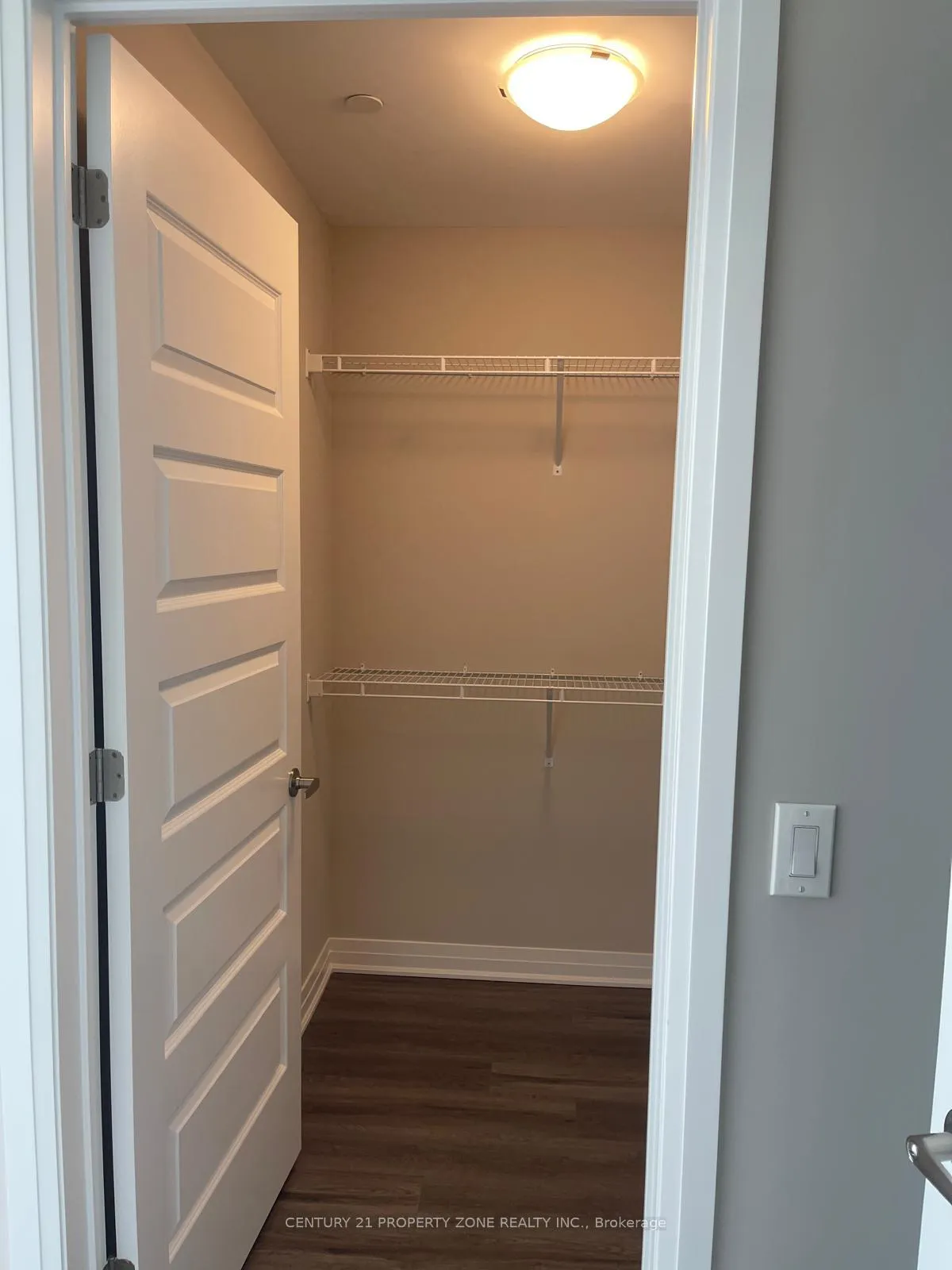 Photo 5 of Unit 321, 480 Gordon Krantz Avenue, Milton, Walker — HOMEH