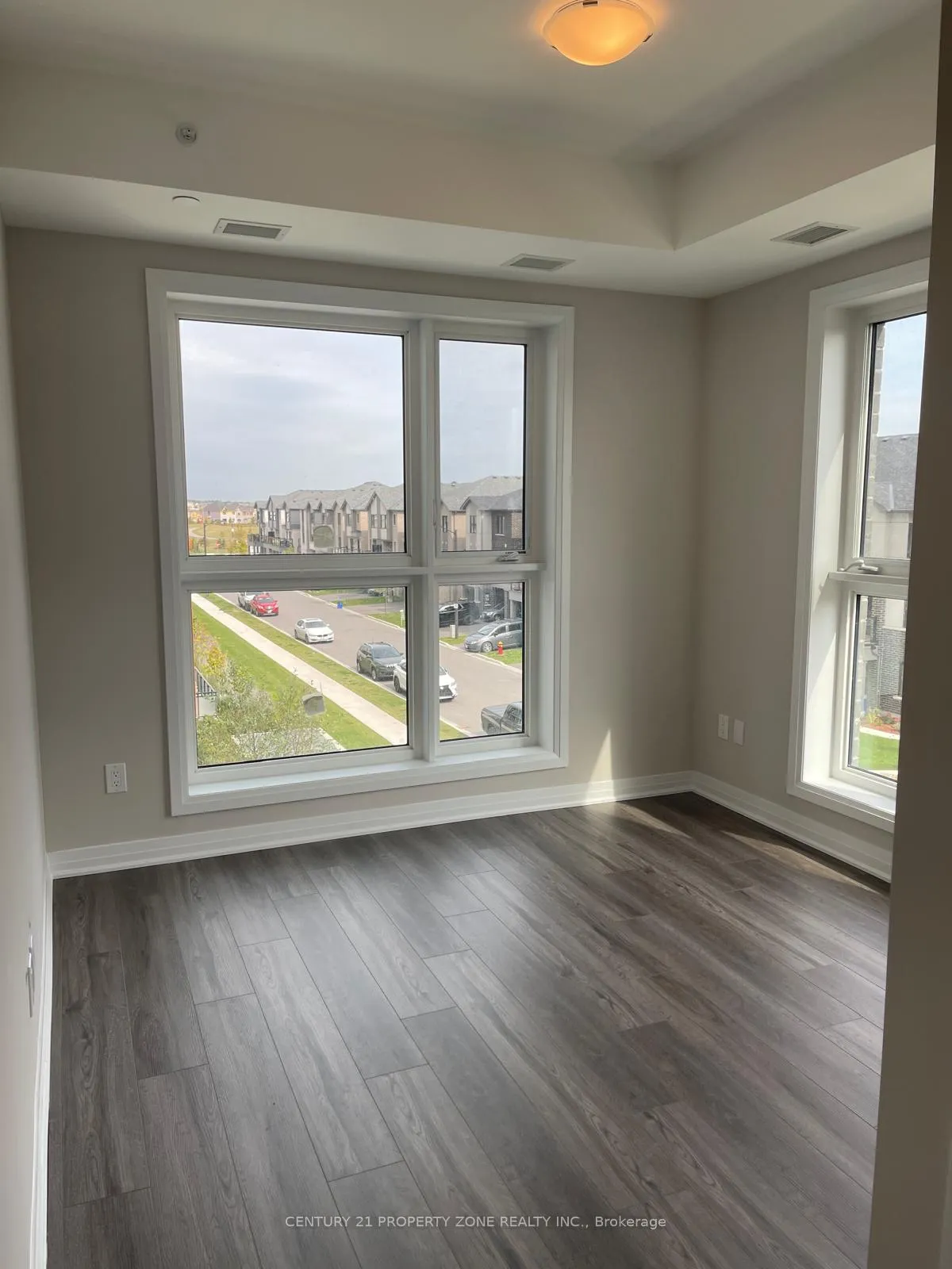 Photo 6 of Unit 321, 480 Gordon Krantz Avenue, Milton, Walker — HOMEH