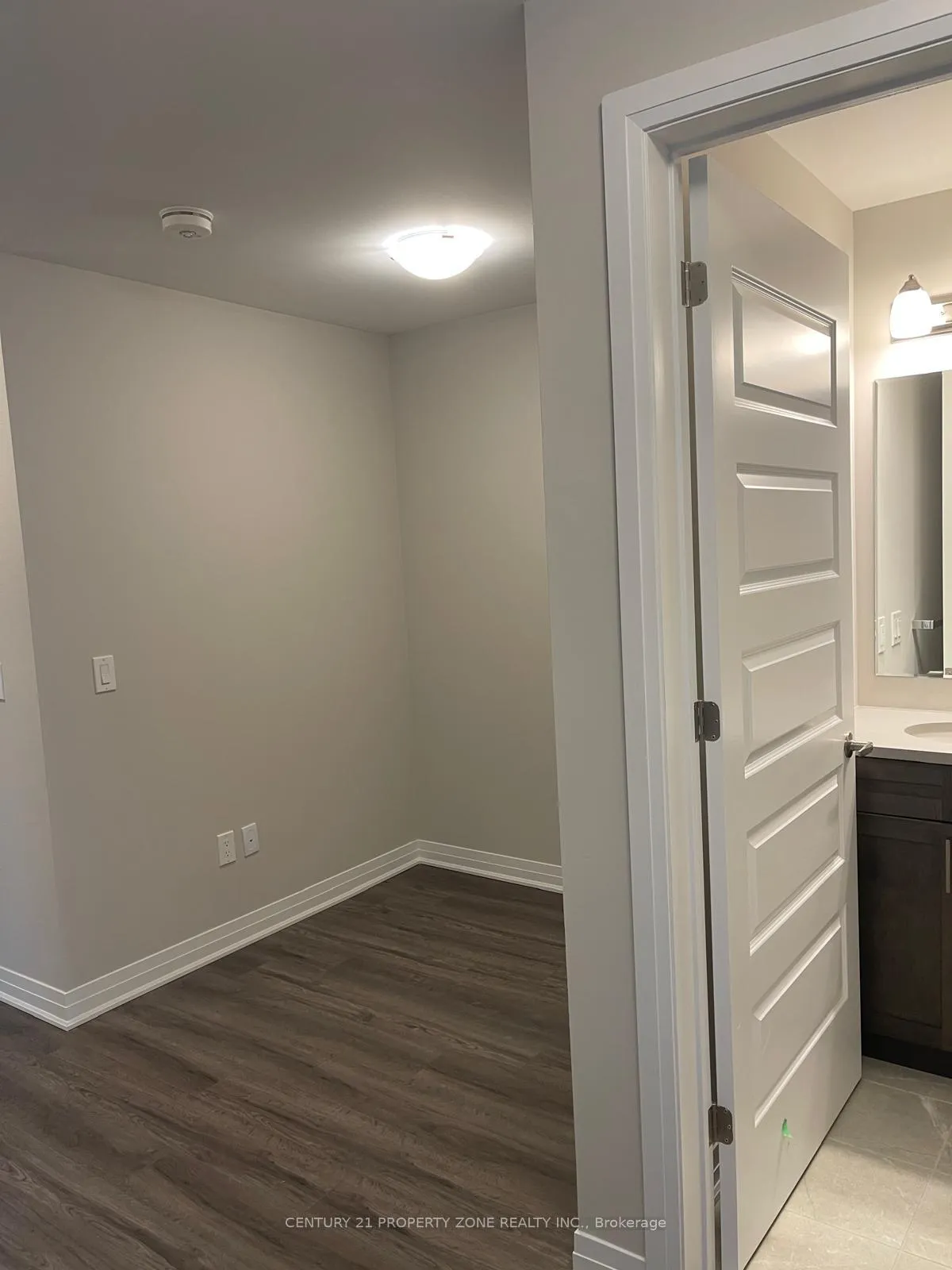 Photo 8 of Unit 321, 480 Gordon Krantz Avenue, Milton, Walker — HOMEH