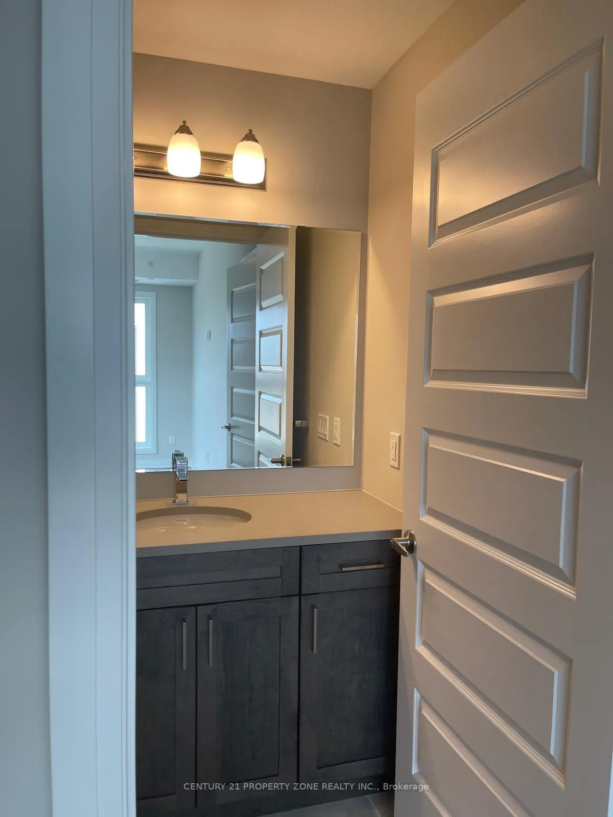 Photo 9 of Unit 321, 480 Gordon Krantz Avenue, Milton, Walker — HOMEH
