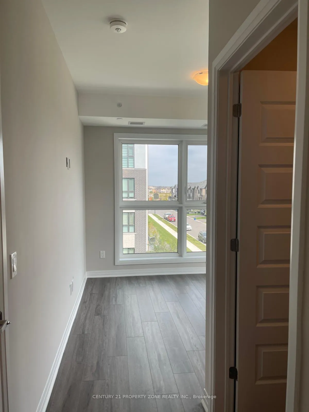 Photo 11 of Unit 321, 480 Gordon Krantz Avenue, Milton, Walker — HOMEH