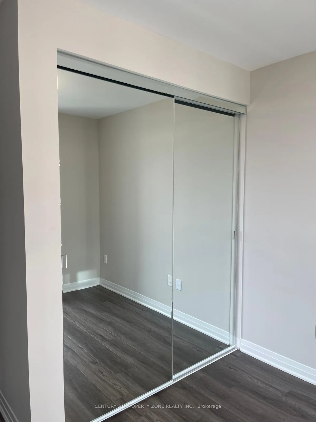 Photo 24 of Unit 321, 480 Gordon Krantz Avenue, Milton, Walker — HOMEH
