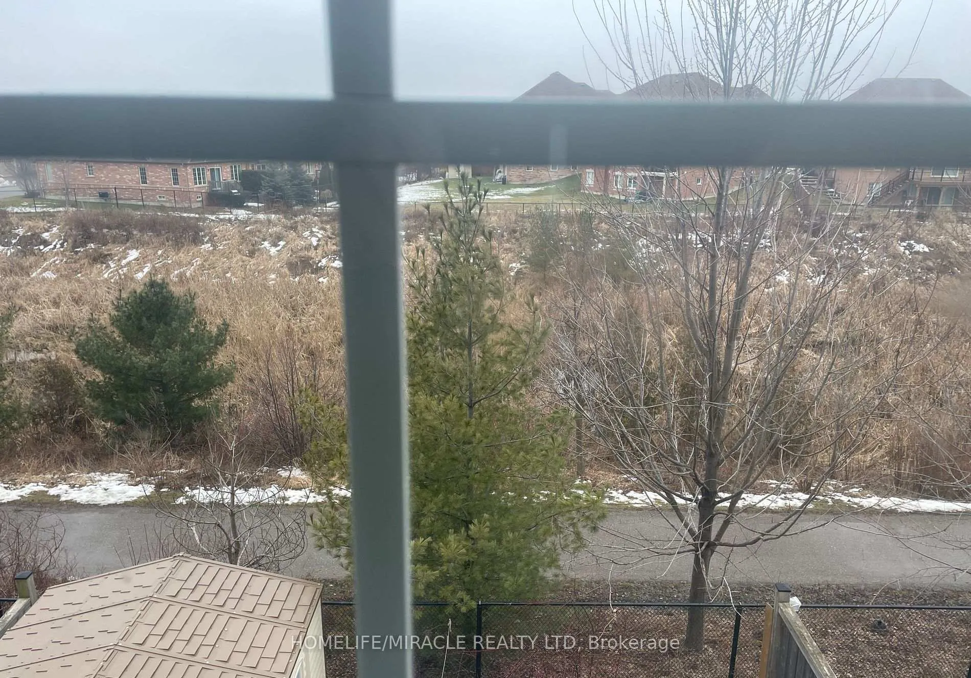 Photo 24 of 46 Naperton Drive, Brampton, Sandringham-Wellington — HOMEH
