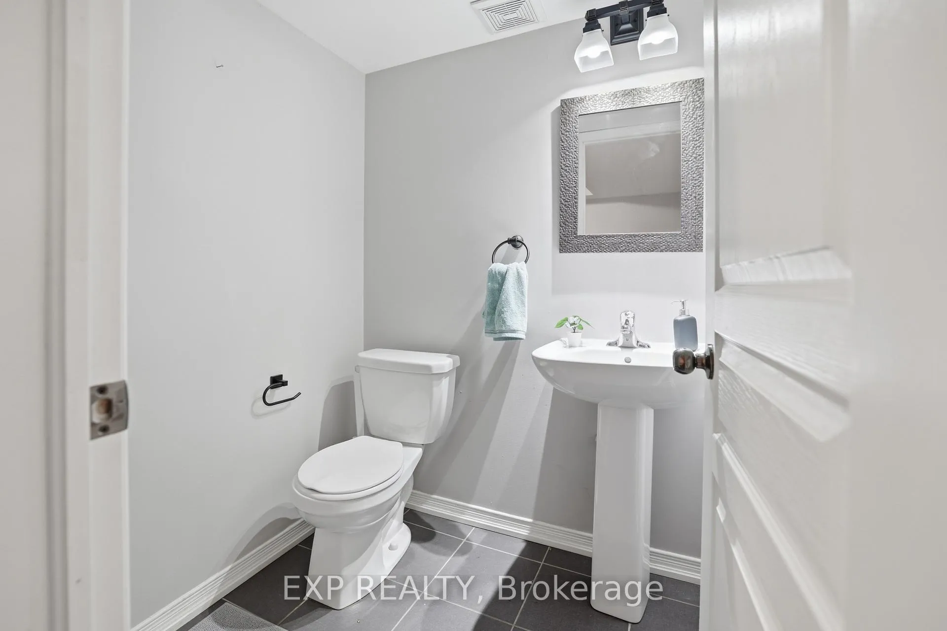 Photo 6 of 83 Magpie Way, Whitby, Blue Grass Meadows — HOMEH