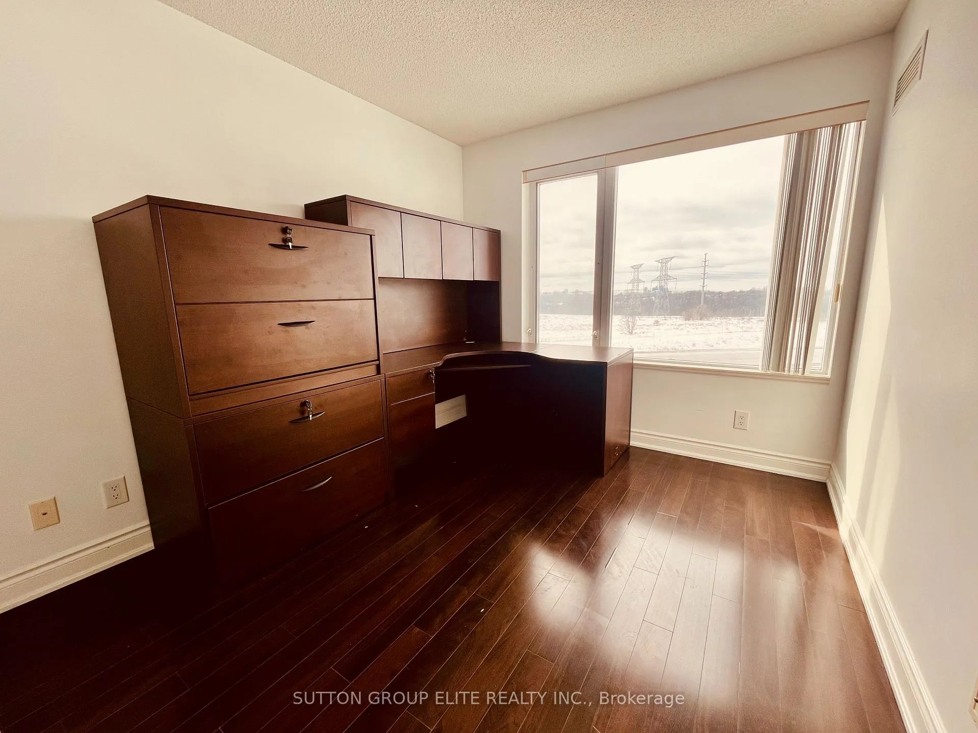 Photo 5 of Unit 902, 253 South Park Road, Markham, Commerce Valley — HOMEH