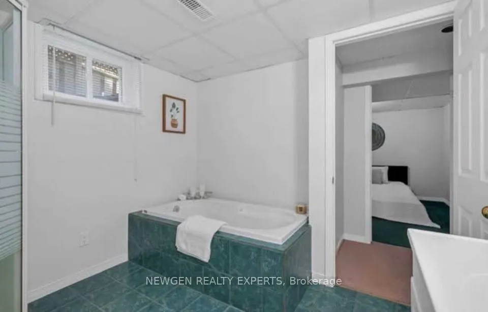 Photo 3 of 35 Gram Avenue, Welland, N. Welland — HOMEH