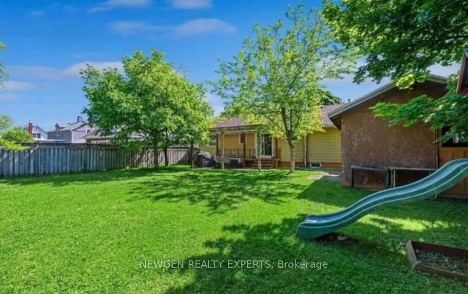 Photo 6 of 35 Gram Avenue, Welland, N. Welland — HOMEH