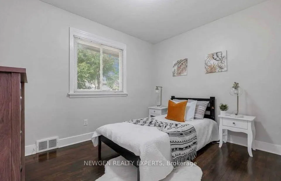 Photo 12 of 35 Gram Avenue, Welland, N. Welland — HOMEH