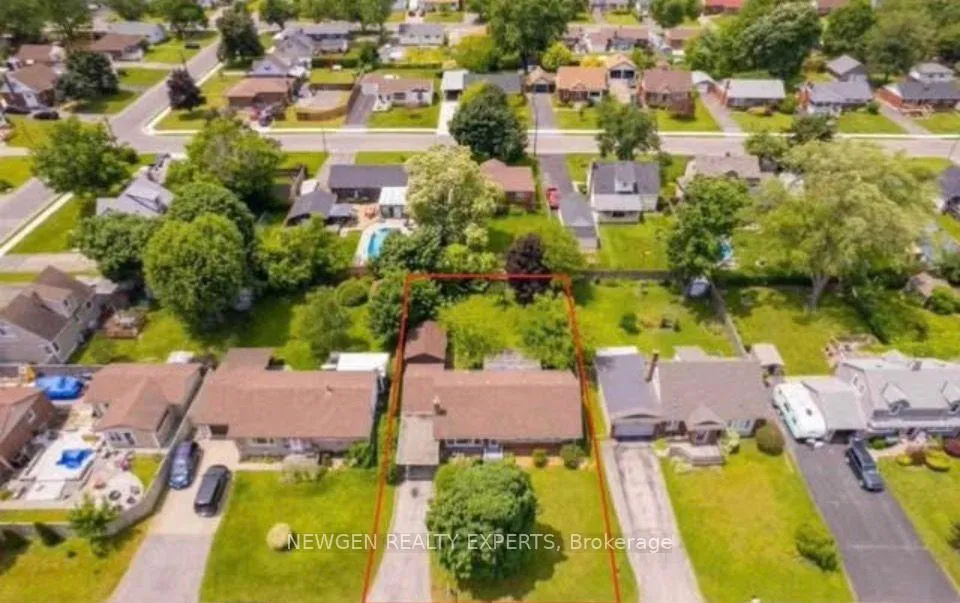 Photo 15 of 35 Gram Avenue, Welland, N. Welland — HOMEH