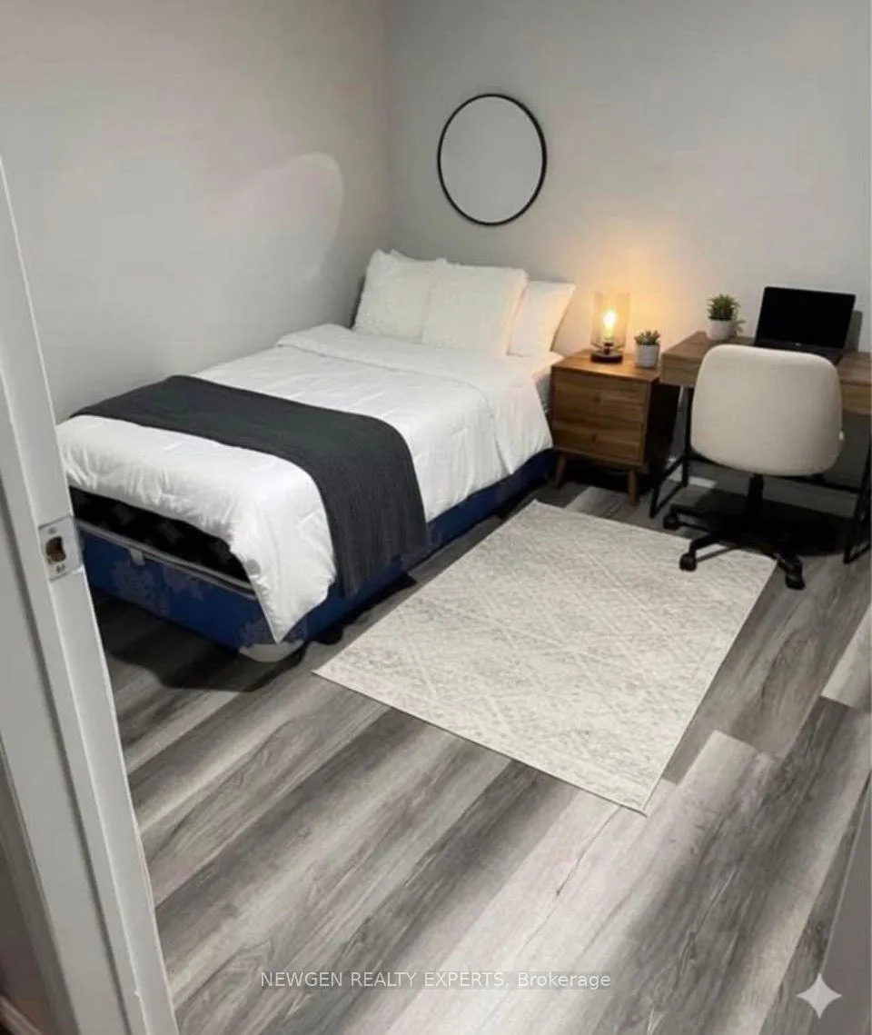 Photo 20 of 35 Gram Avenue, Welland, N. Welland — HOMEH