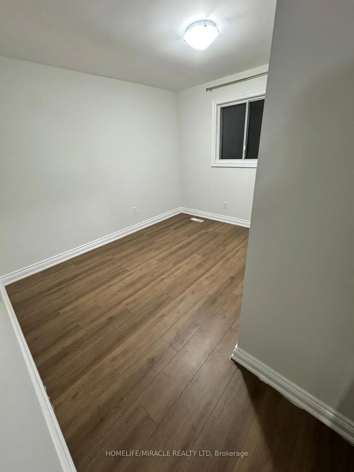 Photo 16 of 73 Gulliver Crescent, Brampton, Northgate — HOMEH