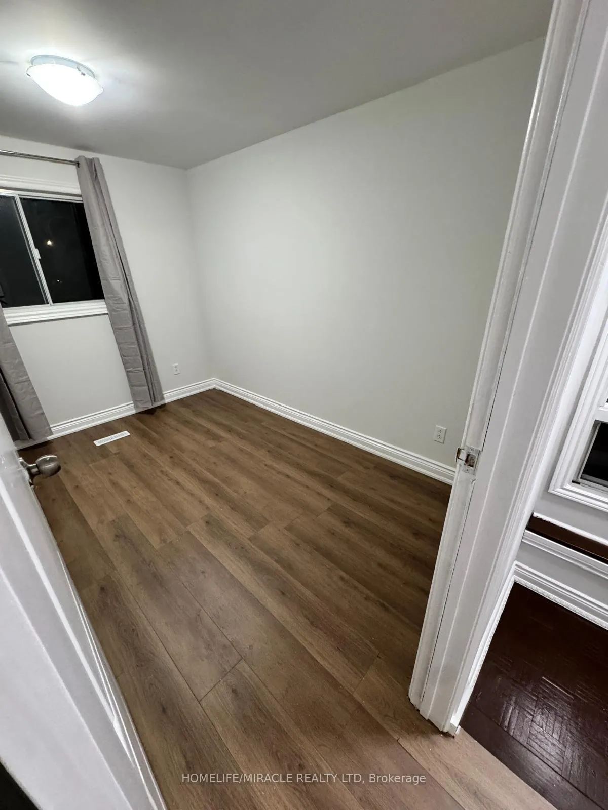 Photo 17 of 73 Gulliver Crescent, Brampton, Northgate — HOMEH