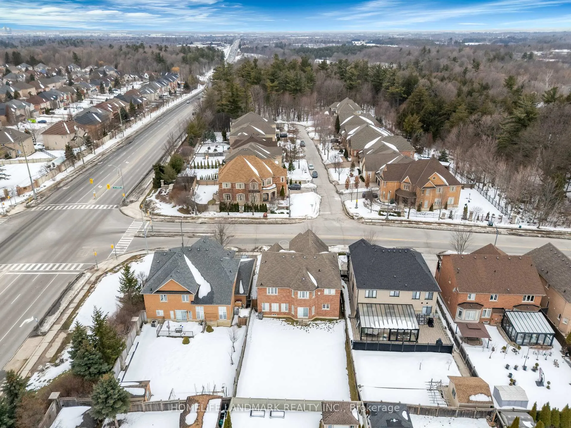 Photo 32 of 7 Via Campanile, Vaughan, Vellore Village — HOMEH