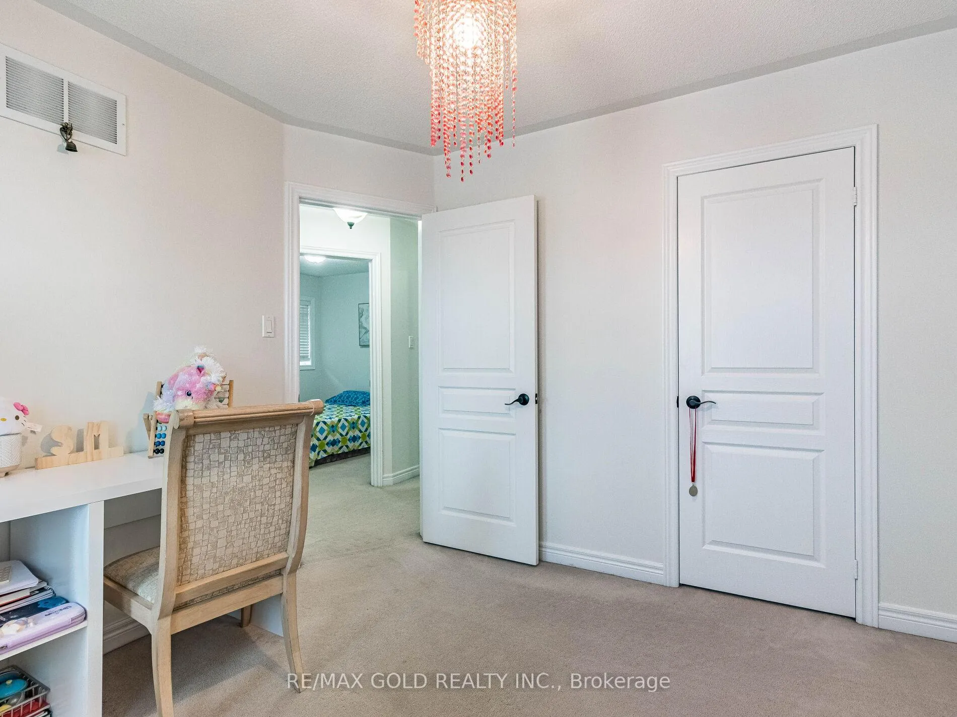 Photo 40 of Unit Upper, 90 Begonia Crescent, Brampton, Northwest Sandalwood Parkway — HOMEH