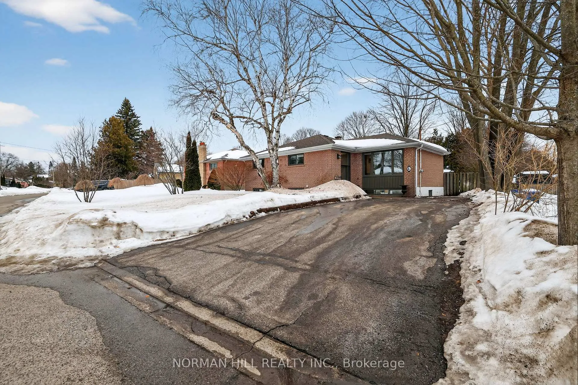 Photo 2 of 4 Patrick Drive, Aurora, Aurora Highlands — HOMEH