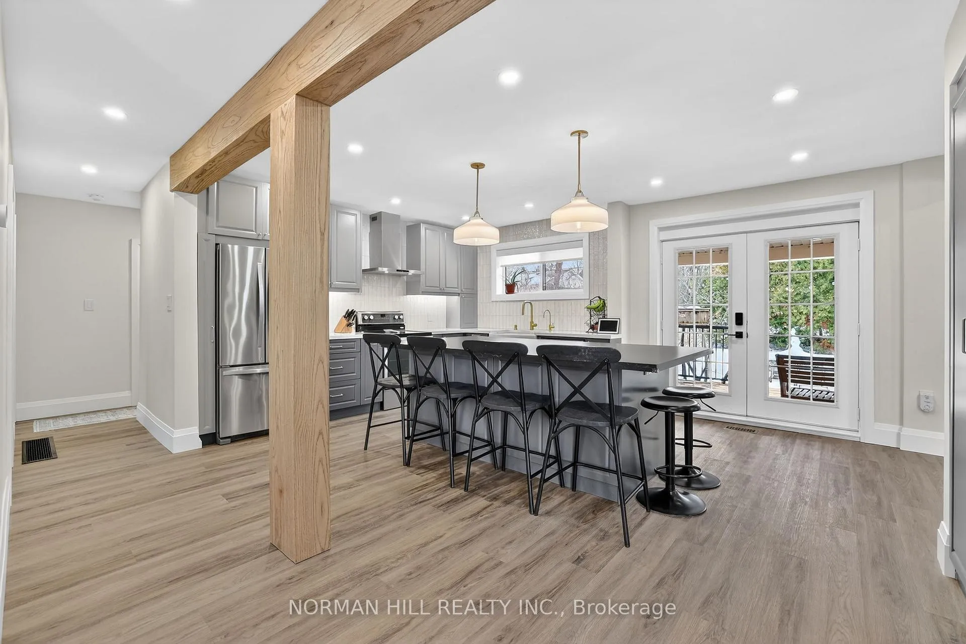 Photo 7 of 4 Patrick Drive, Aurora, Aurora Highlands — HOMEH