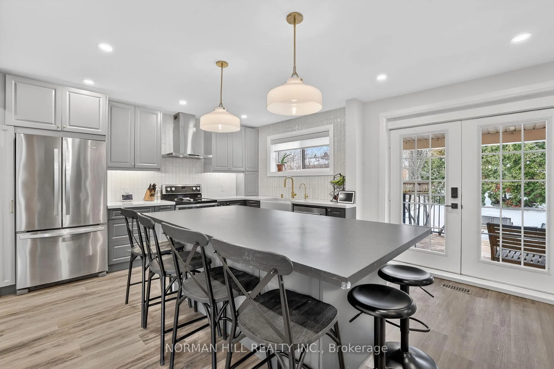 Photo 8 of 4 Patrick Drive, Aurora, Aurora Highlands — HOMEH