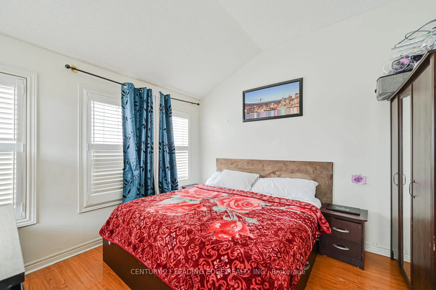 Photo 13 of 44 Deepcoral Court, Brampton, Madoc — HOMEH