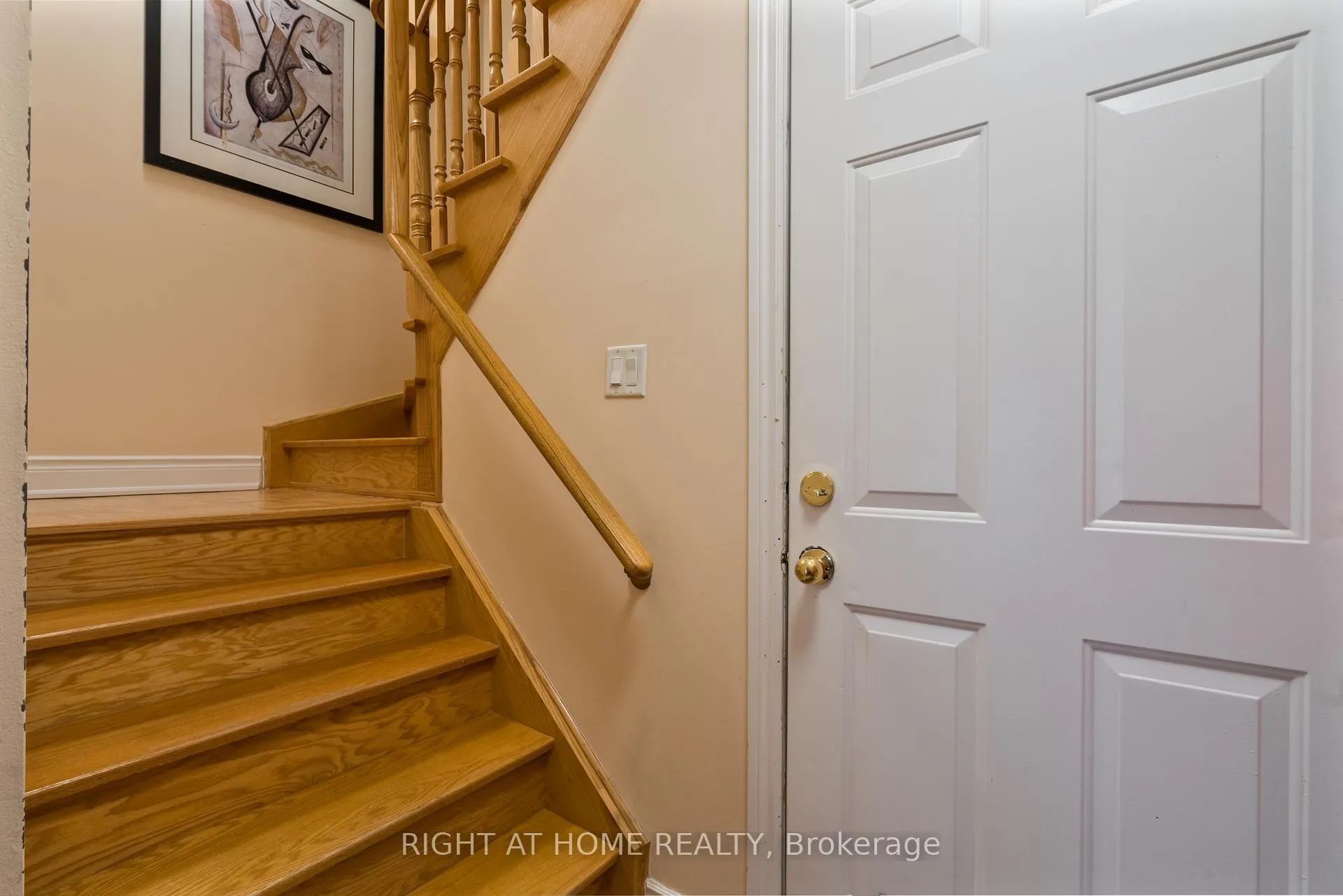 Photo 28 of 16 Honeywood Road, Vaughan, Patterson — HOMEH