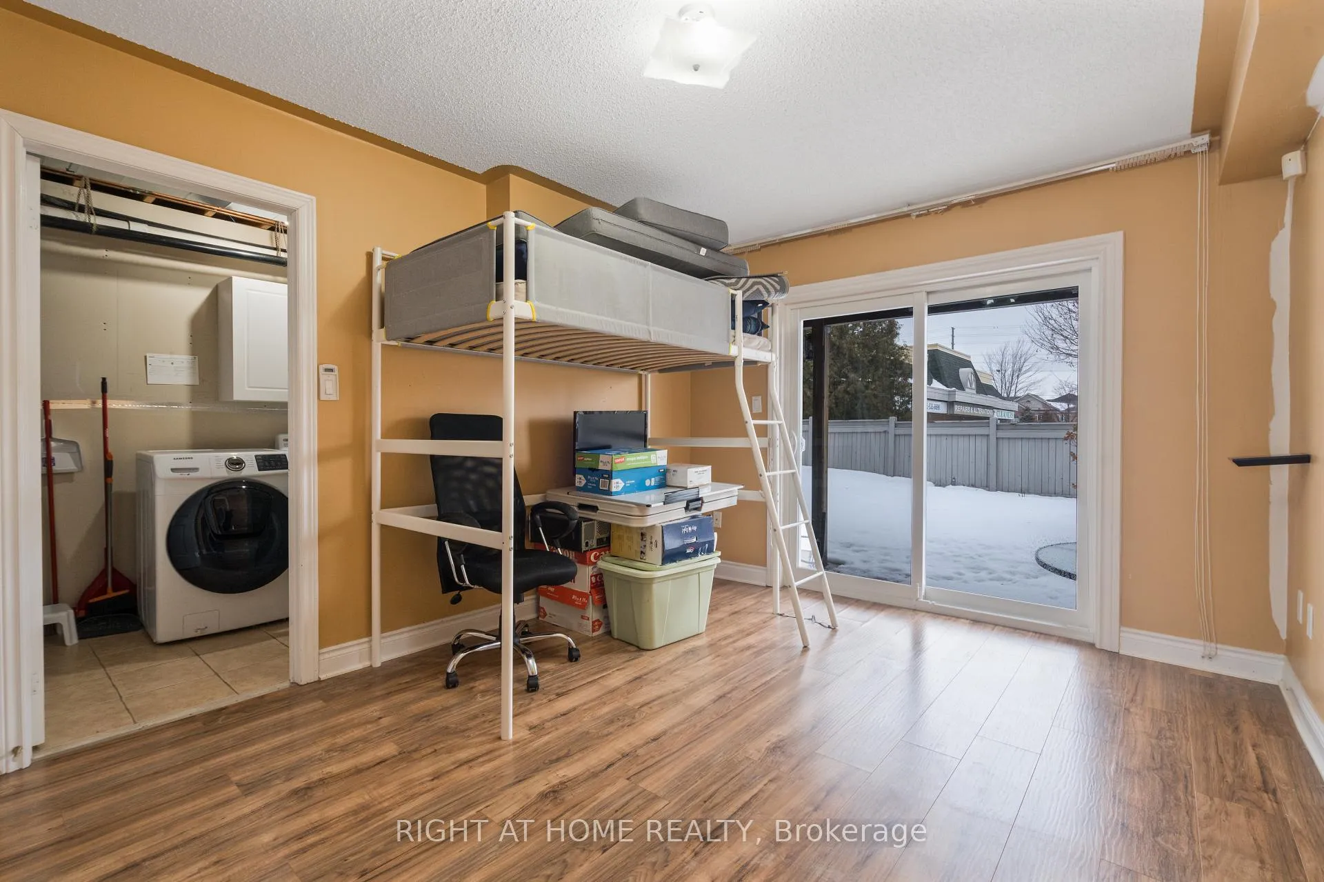 Photo 29 of 16 Honeywood Road, Vaughan, Patterson — HOMEH